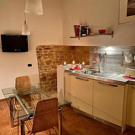 Marmore House Collestatte